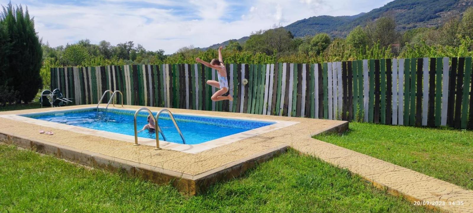 Apartamentos Rurales El Rincon Del Jerte Rebollar  Екстериор снимка